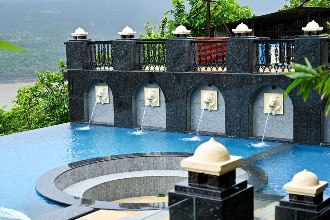 The Green Gate Resort Mulshi Esterno foto