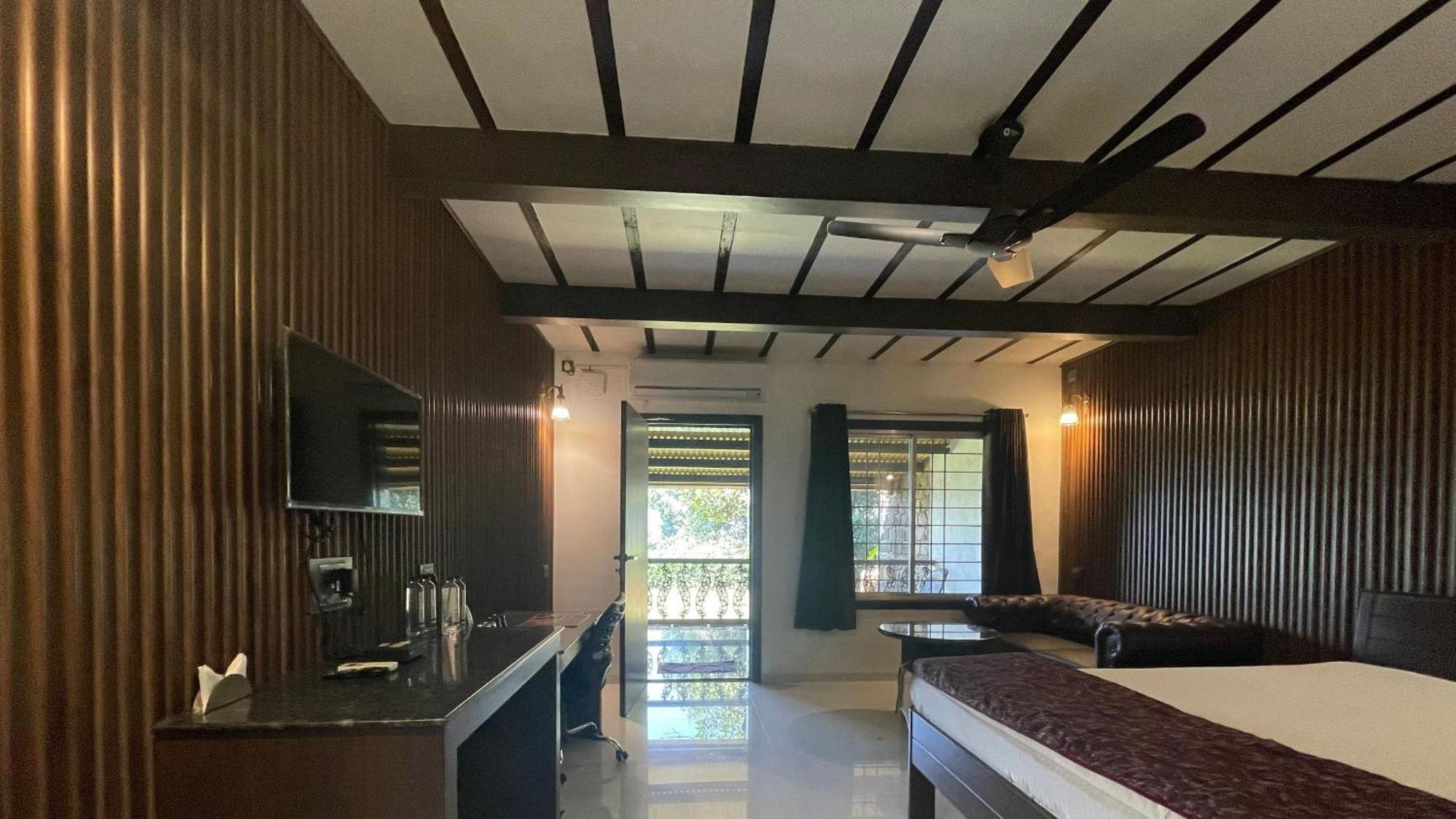 The Green Gate Resort Mulshi Esterno foto