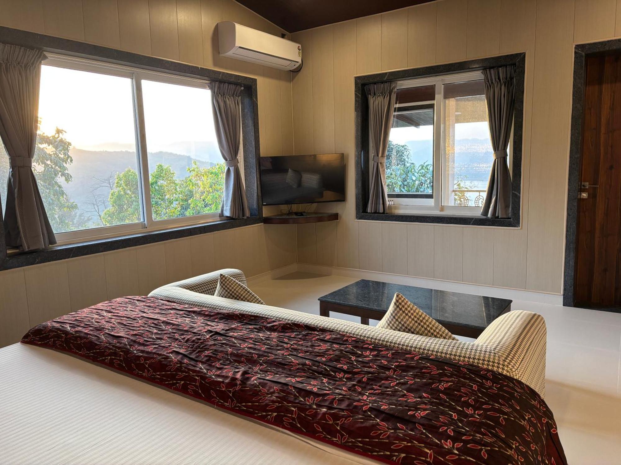 The Green Gate Resort Mulshi Esterno foto